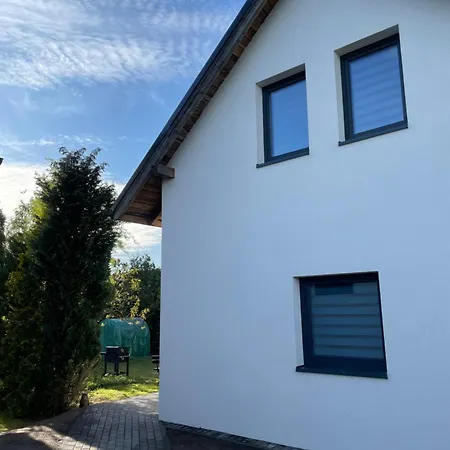 Caloroczny - Blizniak Деревянный коттедж *