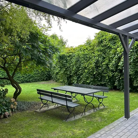 Caloroczny - Blizniak Деревянный коттедж